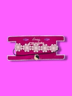 Claire's Icing Clueless Daisy Lace & Yin-Yang Choker Necklaces